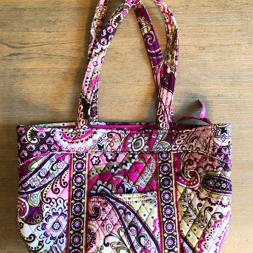 Brand NEW! Vera Bradley tote!